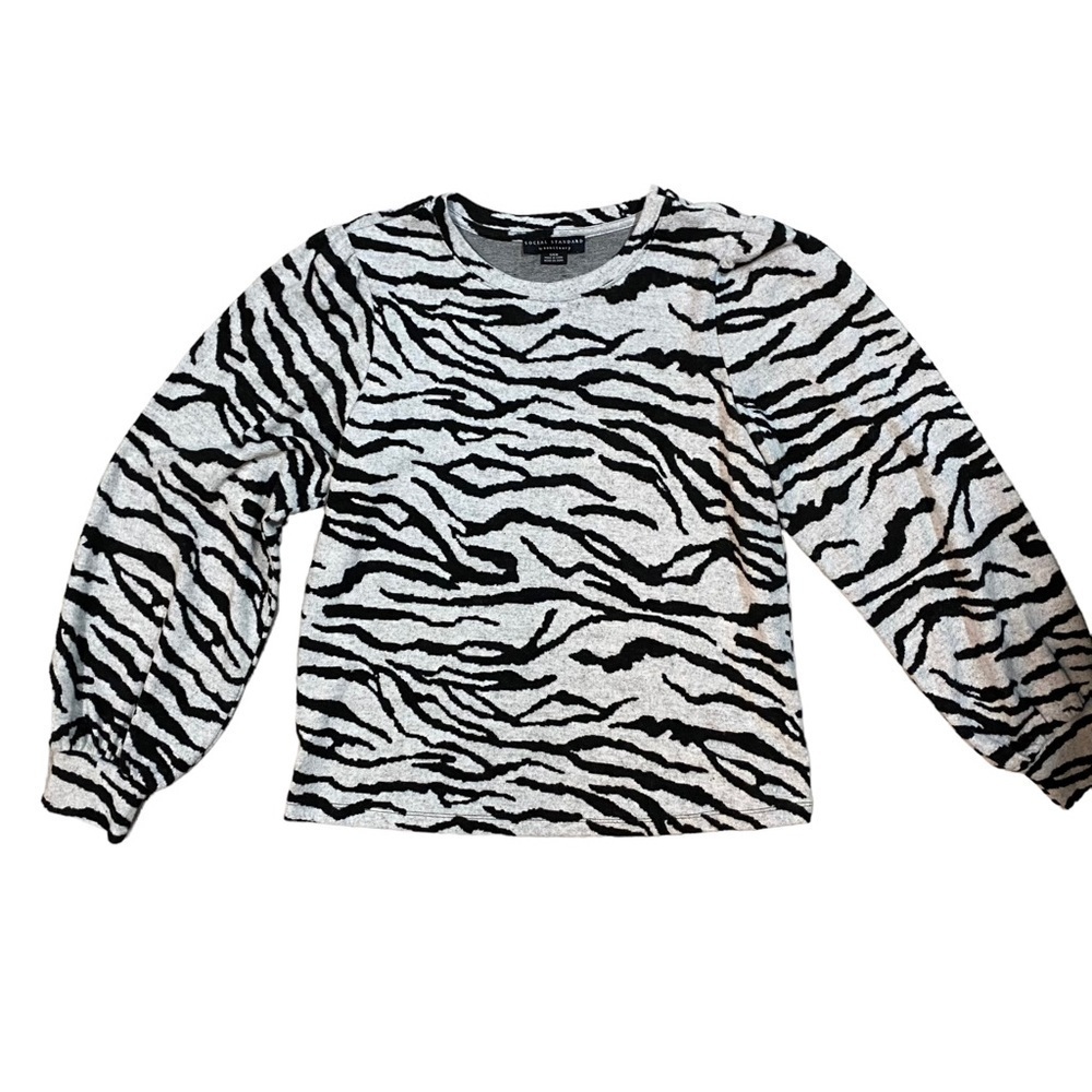 SOCIAL STANDARD by SANCTUARY “JULIA” Puff Sleeve Animal Print Soft Sweater sz SM - Picture 2 of 7